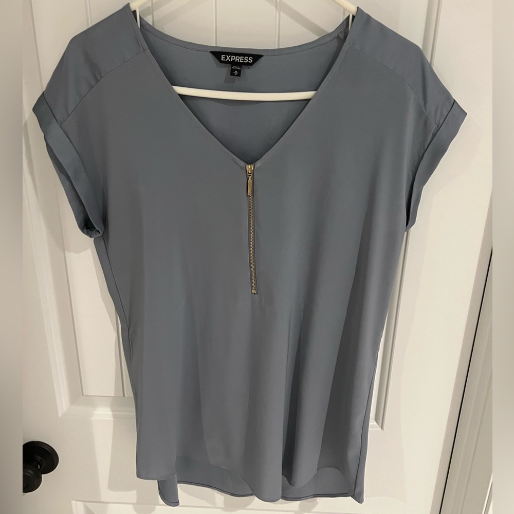 Express gray blouse size M